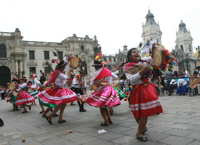 Carnaval Andahuaylino 2012 fue lanzado hoy en Palacio de Gobierno