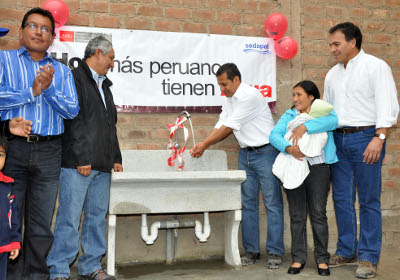Presidente Ollanta Humala inauguró obras de agua y desagüe que benefician a más 100 mil personas