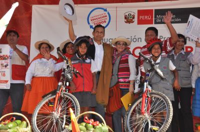 Presidente Humala lanza programa en Apurímac:  Rutas Solidarias: bicicletas rurales para llegar a la escuela