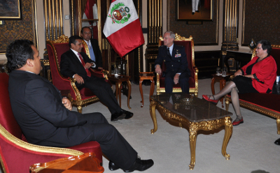 Presidente Humala recibió al Comandante del Comando Sur de los Estados Unidos