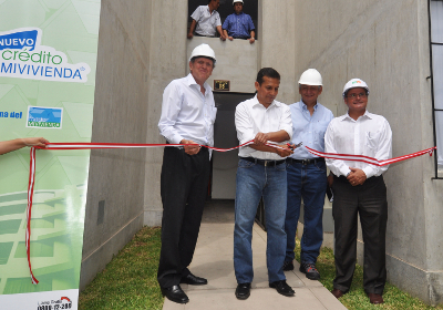 Presidente Ollanta Humala entregó llaves de conjunto habitacional 