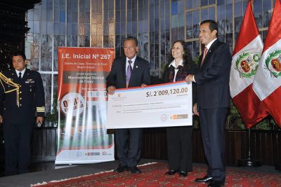Discurso del Presidente Ollanta Humala Tasso, durante la ceremonia de entrega de cheques a los gobiernos regionales y locales, para la ejecución de proyectos de infraestructura educativa