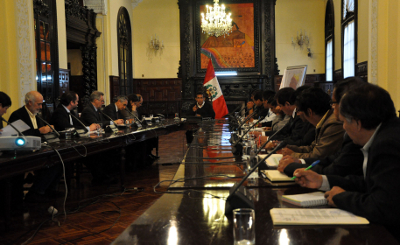 Presidente ollanta humala con autoridades de puno