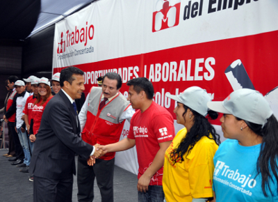 Presidente ollanta huma Feria del empleo 2011