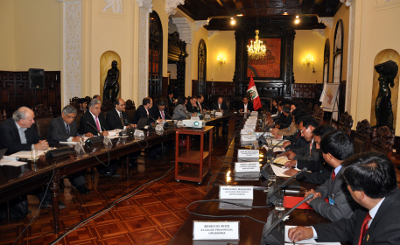 Presidente Ollanta Humala se reunio con economista autoridades Cusco