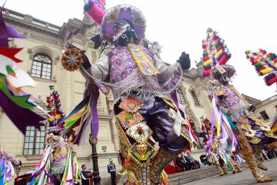 Lanzan en Palacio de Gobierno festividad por el 473º aniversario de la fundación de Huánuco