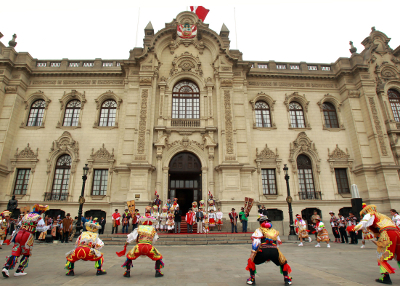 Palacio de gobierno- Danzantes de tijeras